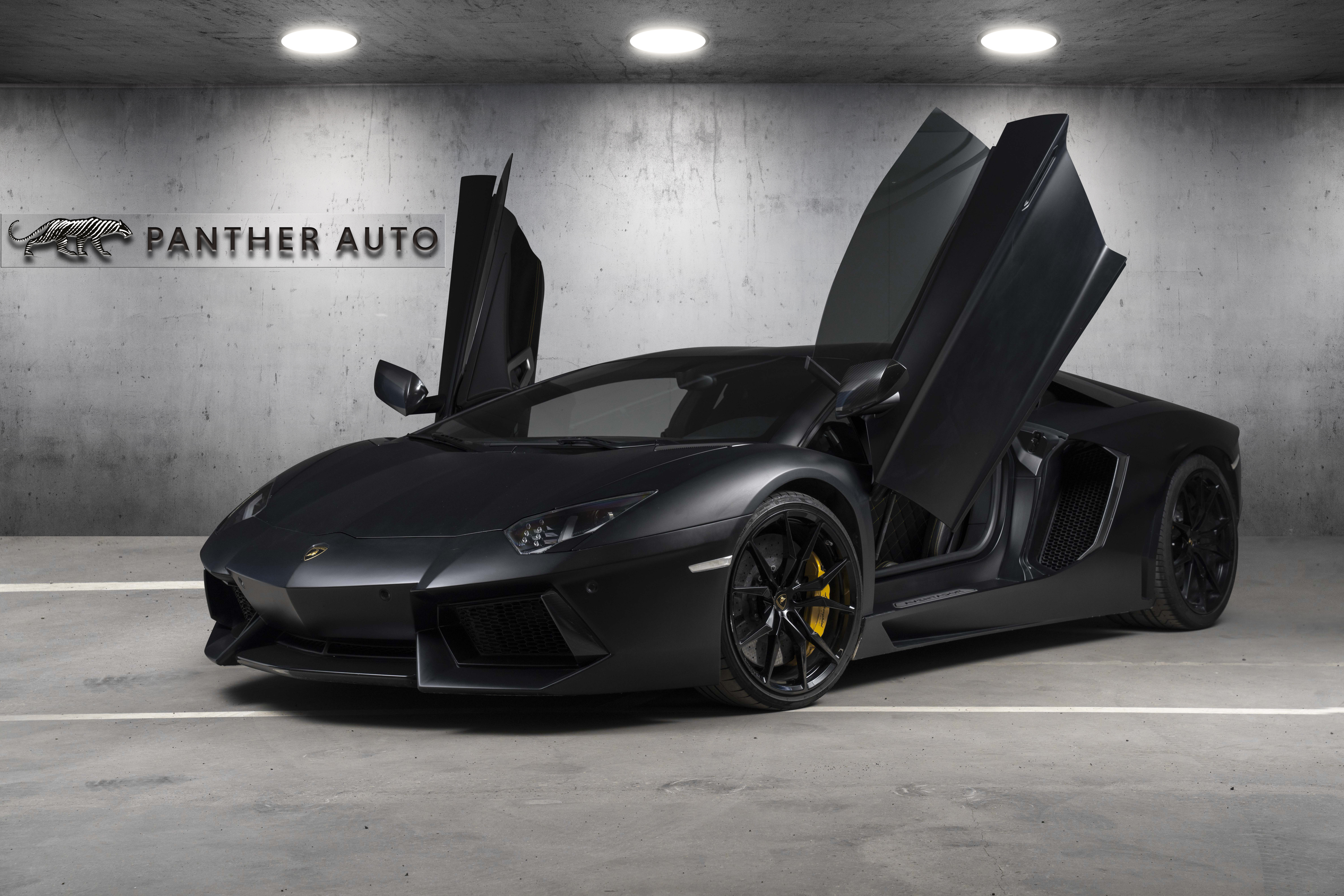 LAMBORGHINI AVENTADOR_001